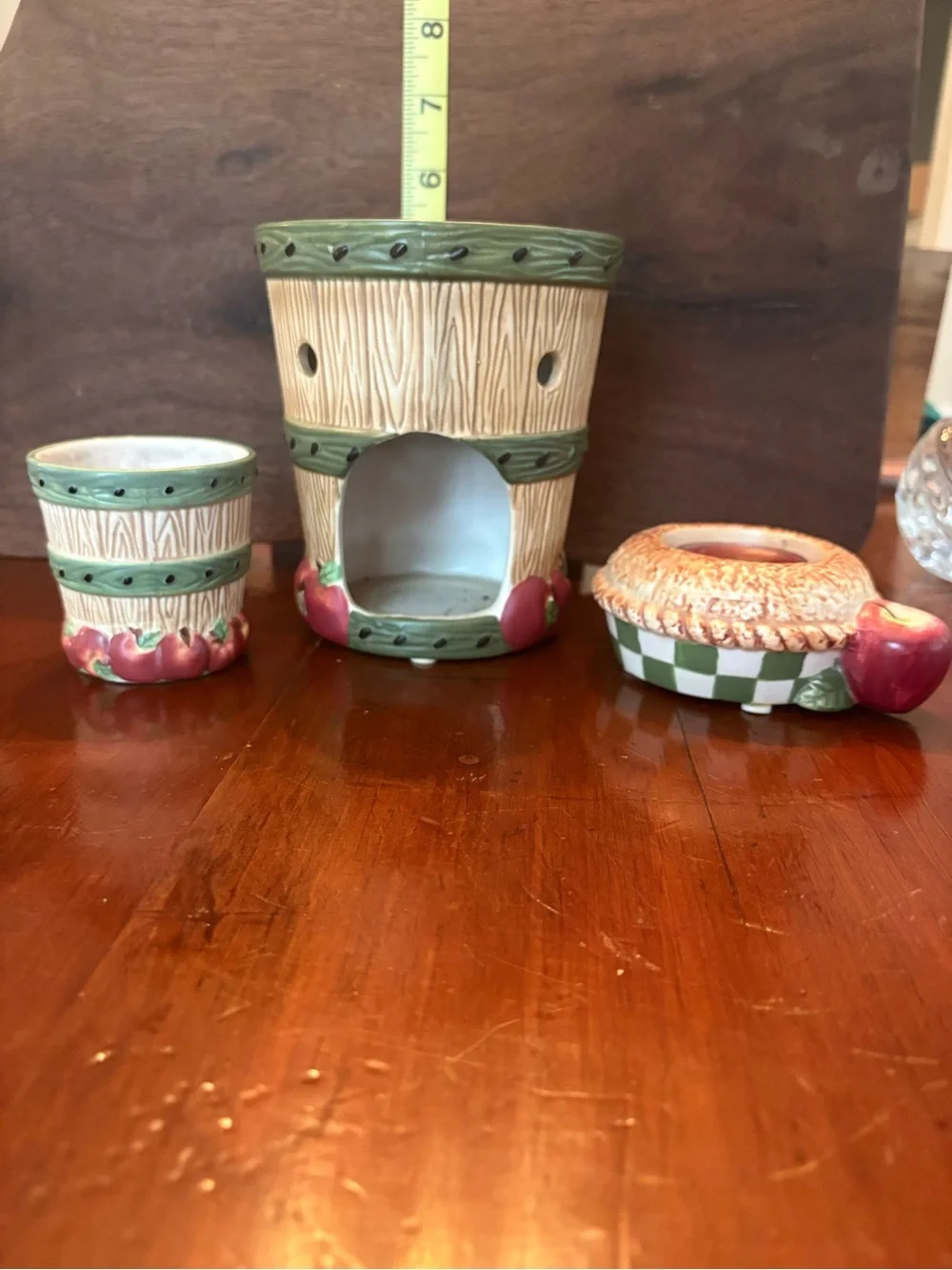 Yankee Candle Ceramic Apple-Themed Wax Warmer & Matching Holders